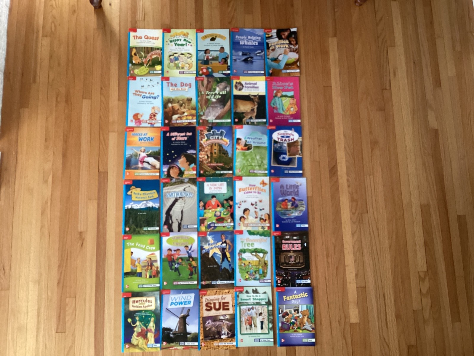 MCGRAW HILL WONDERS LEVELED READERS / GRADE 2 / ON LEVEL /  30 BOOKS