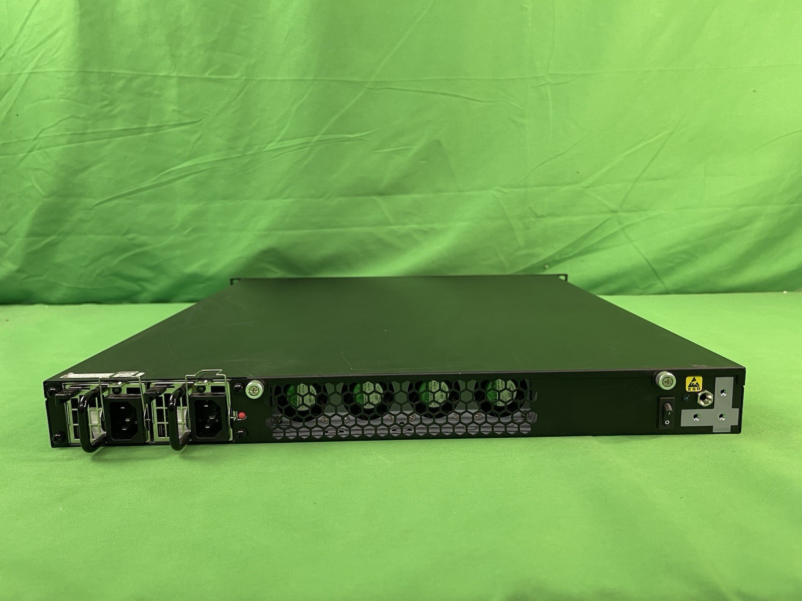 Check Point Quantum 6600 QM-1 Security Gateway Appliance | 16GB RAM *NO HDD*