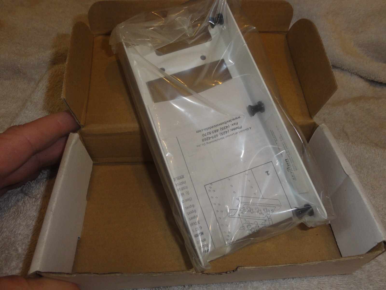 Leviton Structured Multi-Media Adapter Mounting Bracket new in box 47612-MMA