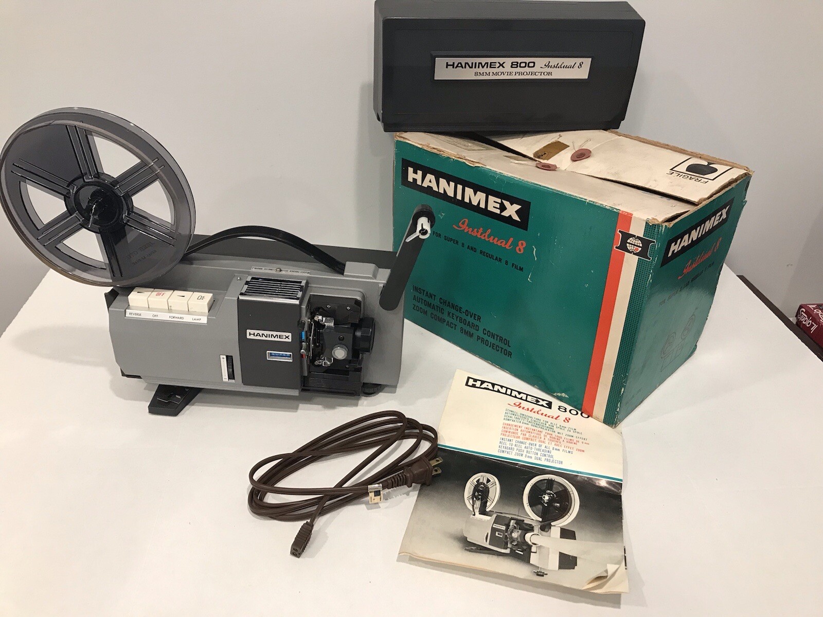Hanimex 800 ZR Instdual 8 Vintage 8mm & Super 8 Film Projector TESTED