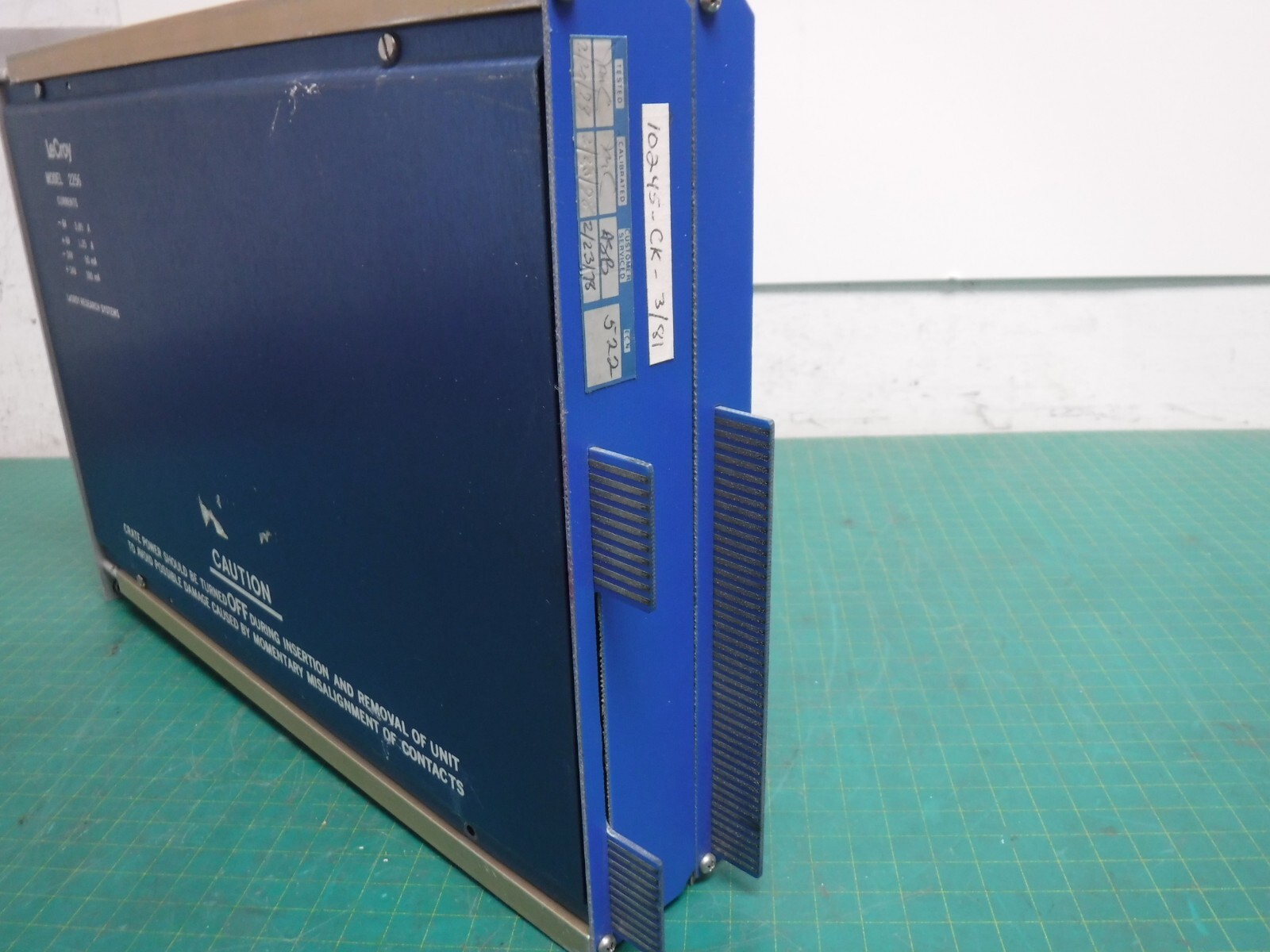 LeCroy 2256 Waveform Digitizer CAMAC Plug-In Module