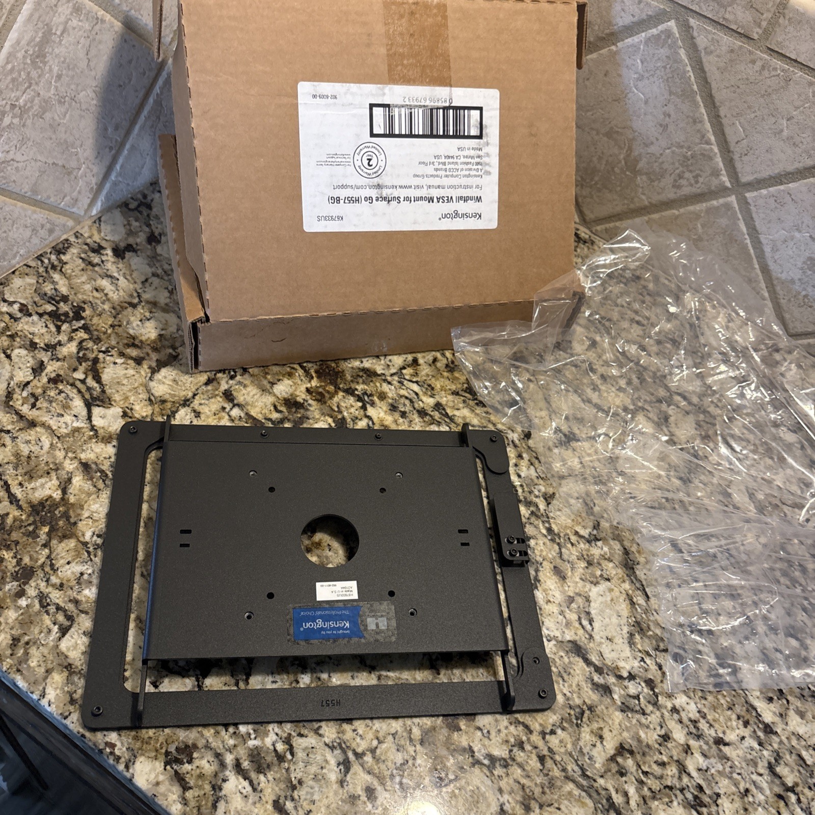 Kensington Computer Products - K67933US - Kensington Mounting Adapter for Tablet