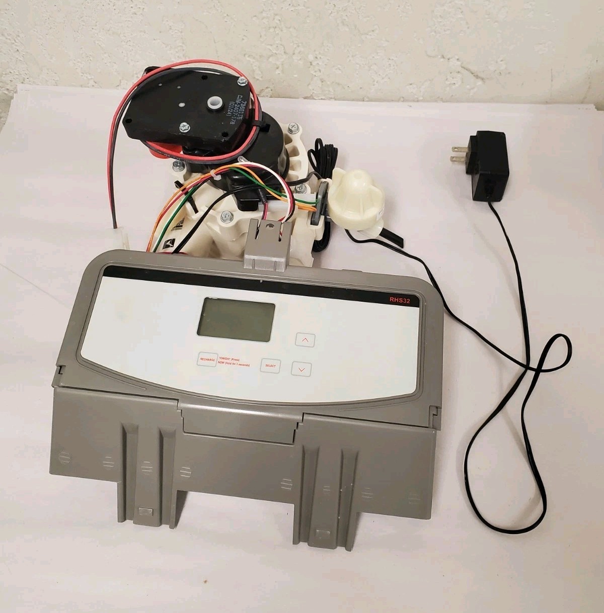 *FOR PARTS* Rheem RHS32 Water Softener Control Board Assembly USED