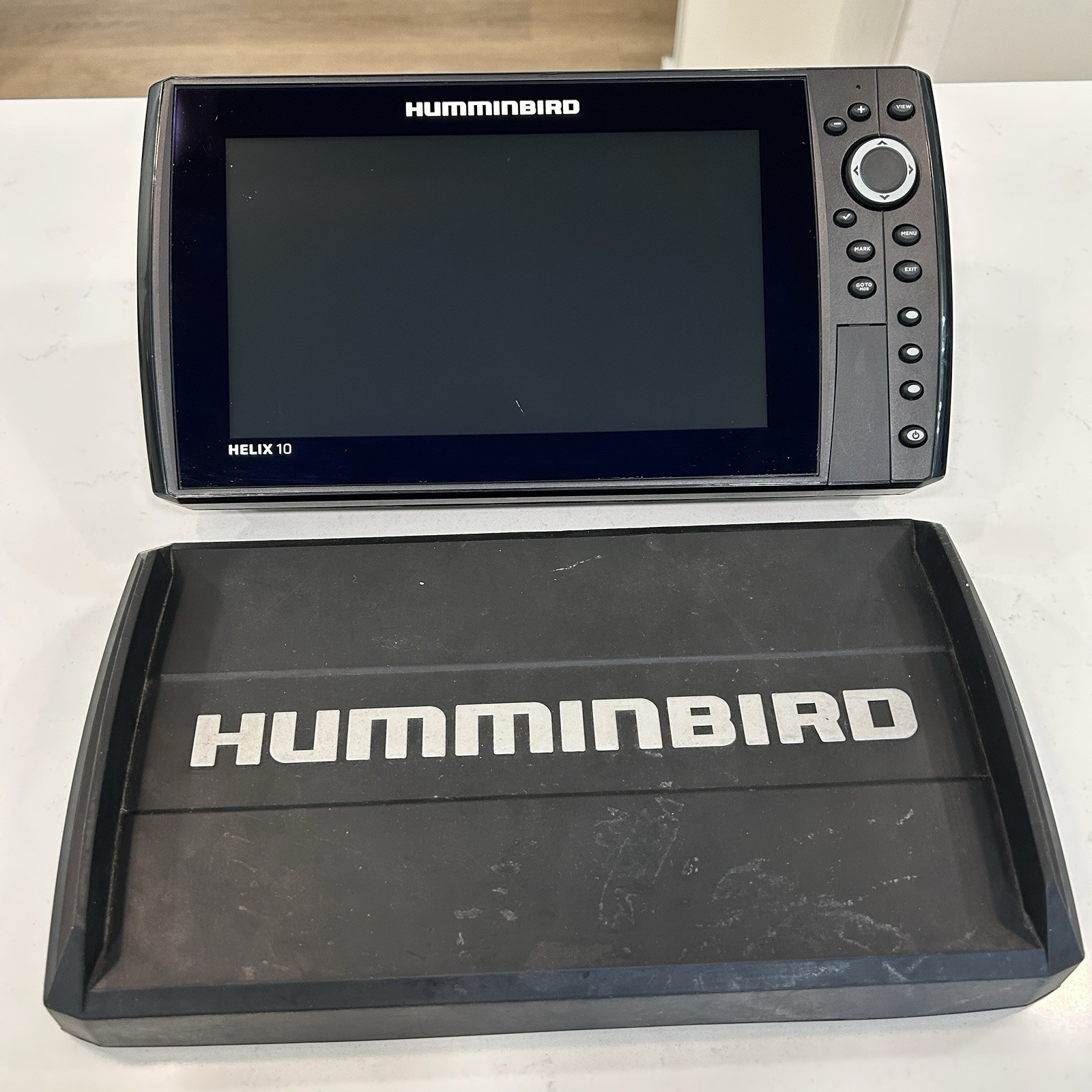 Hummingbird Helix 10 Chirp SI GPS G2N Head Unit With Suncover