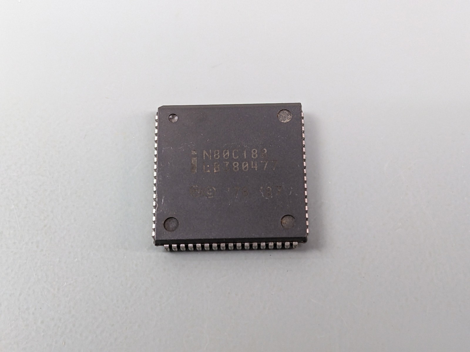 Intel N80C188 80188 CPU, PLCC