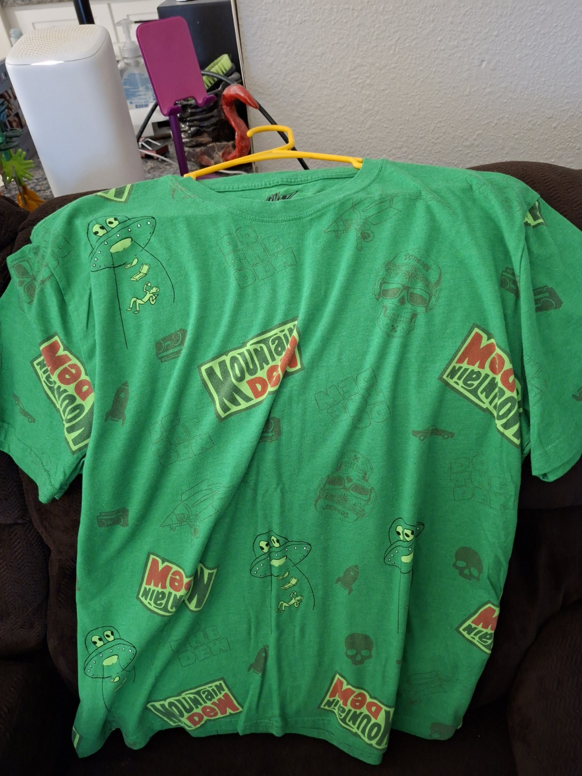 Mountain Dew Green Shirt 2XL Advertising Tee Soda Theme PCN 86617 Collectible