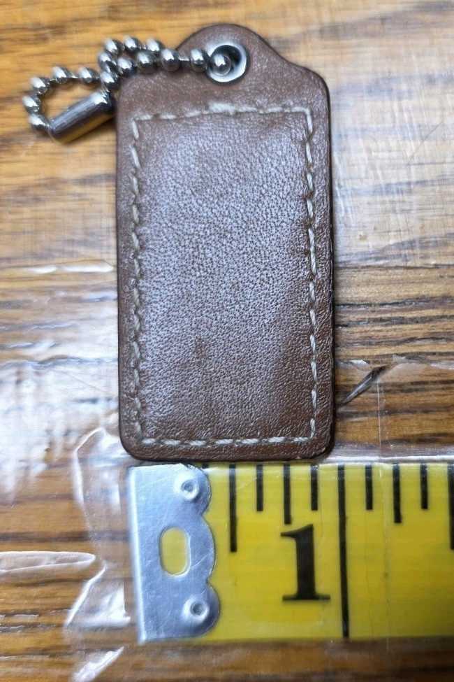Coach Hangtag Brown Leather Front And Back With Silver Chain