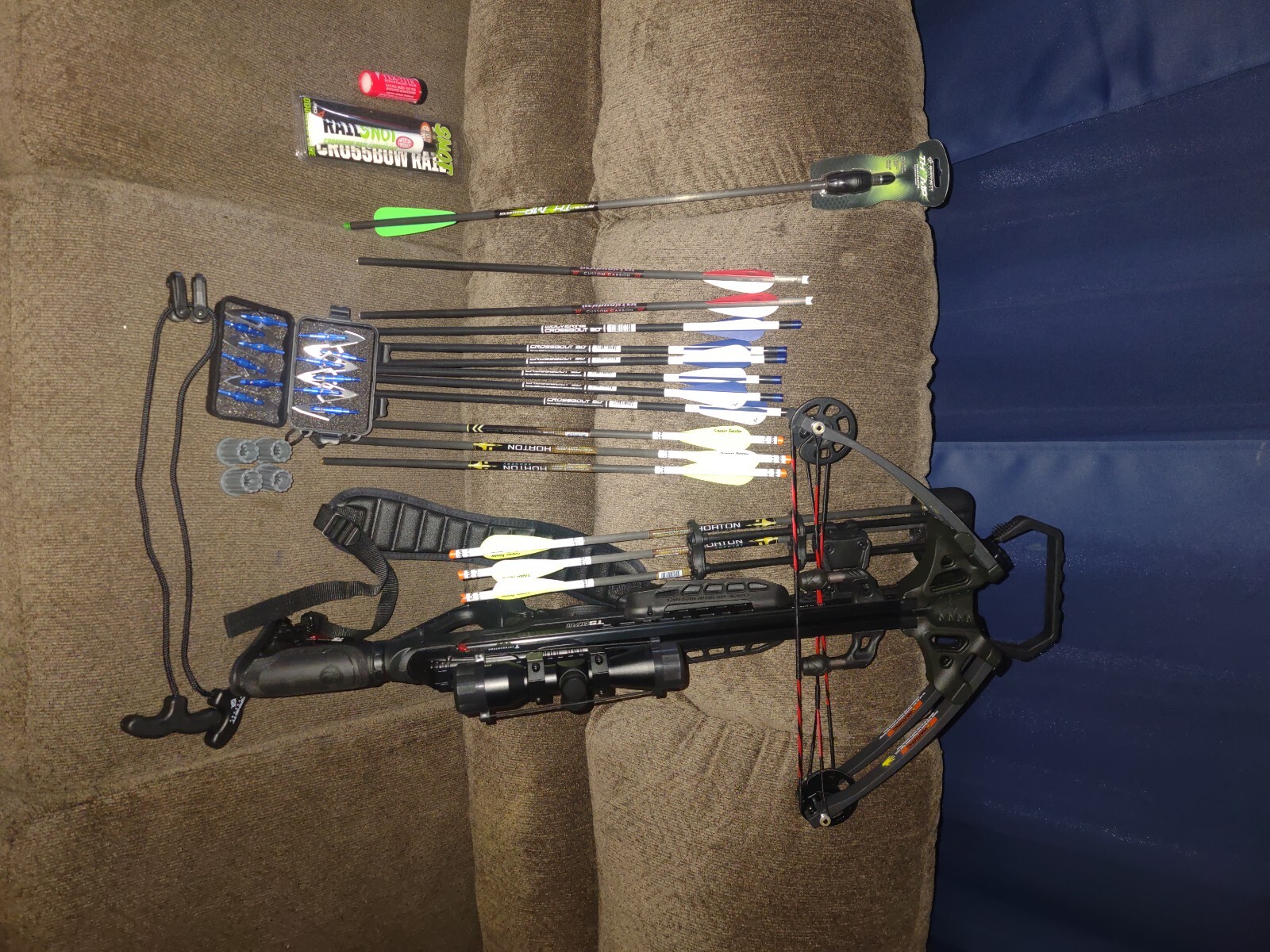 Barnett TS370 Crossbow Black Brand New Never Shot Still have the box it came in.