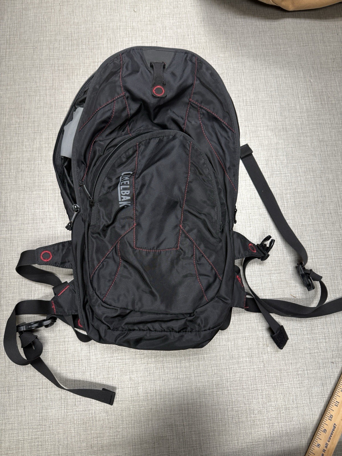Camelbak Hydration Pack Backpack w/ Bladder Black Red Hiking Cycling Hunting