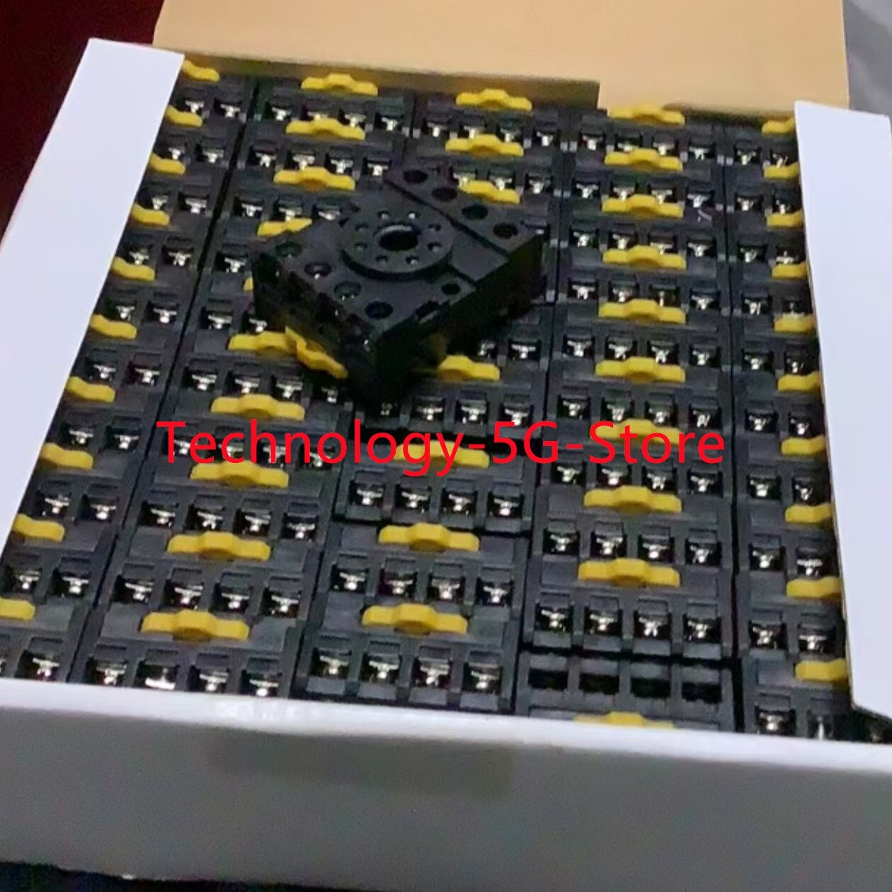 New Omron 10pcs PF083A-E Relay Connecting Socket