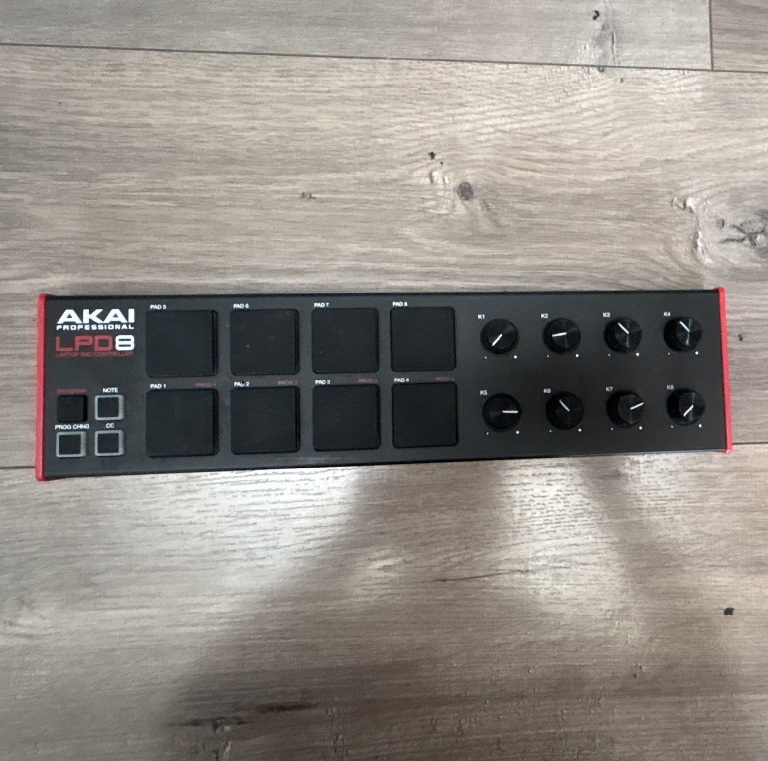 Akai Professional LPD8 mk2 Mini 8-pad USB Controller