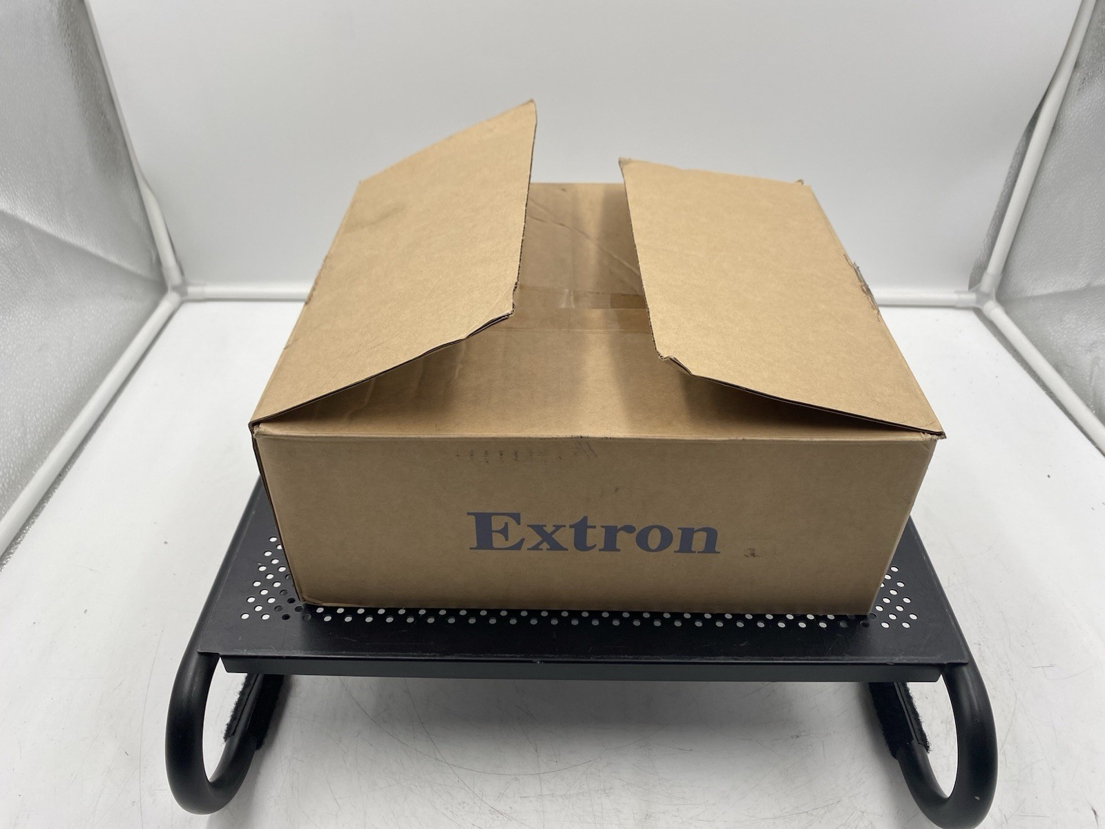 EXTRON DTP T USW 333 60-1551-52 3-Input Switcher & Long-Distance Transmitter