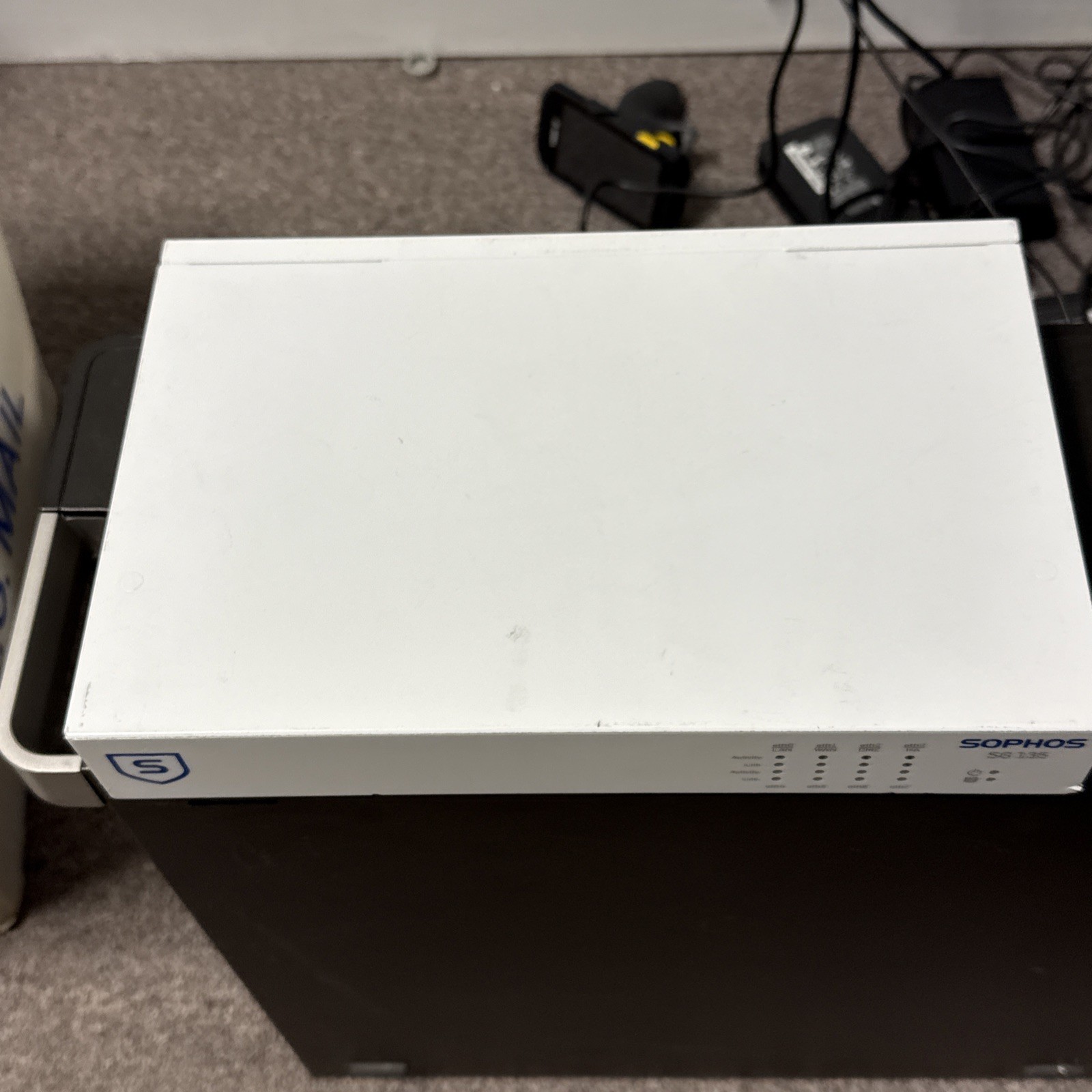 Sophos SG 135 Rev 2 Network Security Firewall *Read*