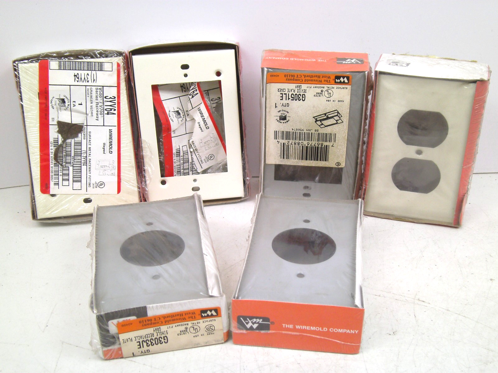LOT OF 6! WIREMOLD RECEPTACLE SWITCH COVER *ORIGINAL PACKAGE* PH FREE SHIP!