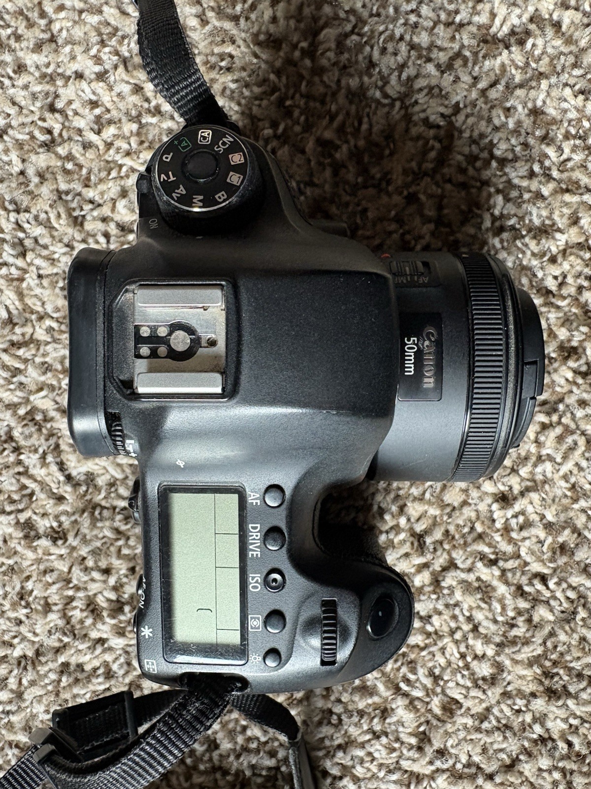 Canon EOS 6D Full Frame Camera Bundle with 50mm Lens, Charger, Bag, Accessories