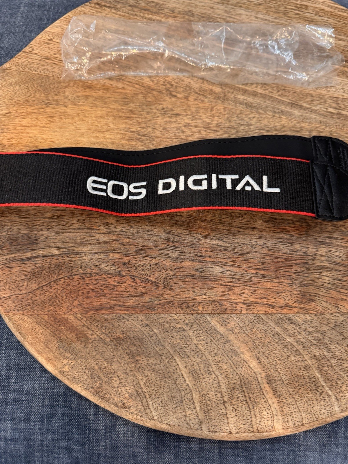 Canon EOS Digital Camera Neck Shoulder Strap Black-Red - Genuine OEM