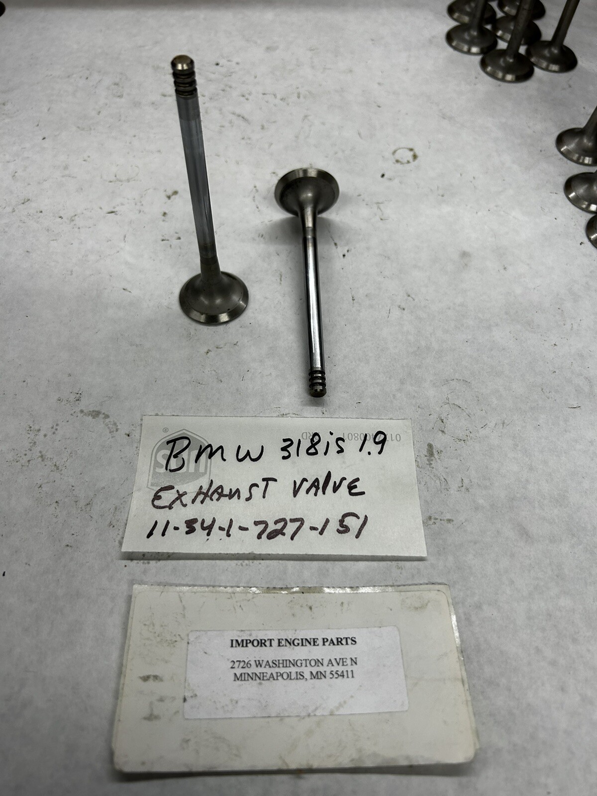 EXHAUST VALVE  USED FITS BMW 318is 1.8 DOHC 16V 1990-1992  11-34-1-727-151 REMAN