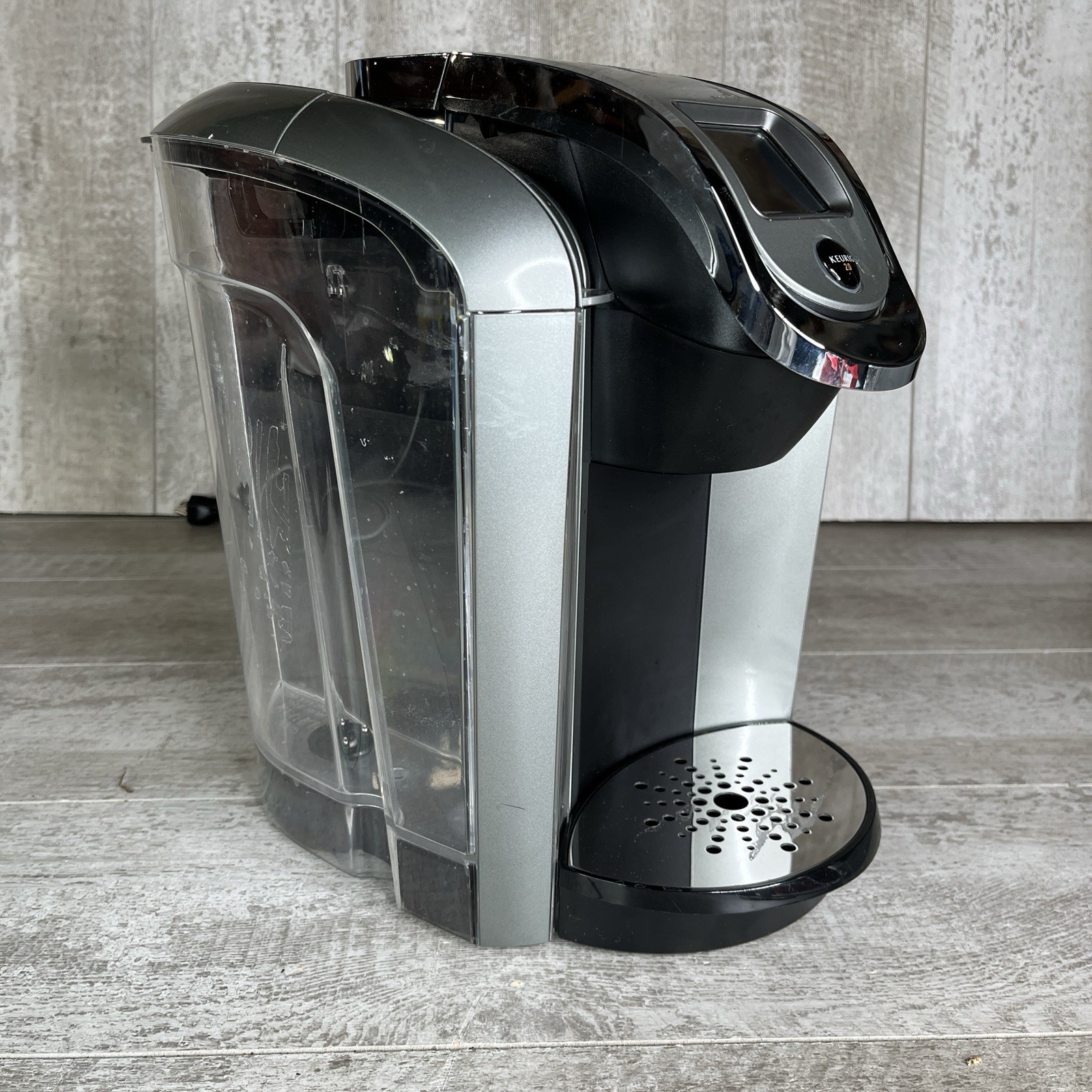 Keurig 2.0 K2.0-500 Touchscreen Digital Coffee Maker KCup Brewer Silver