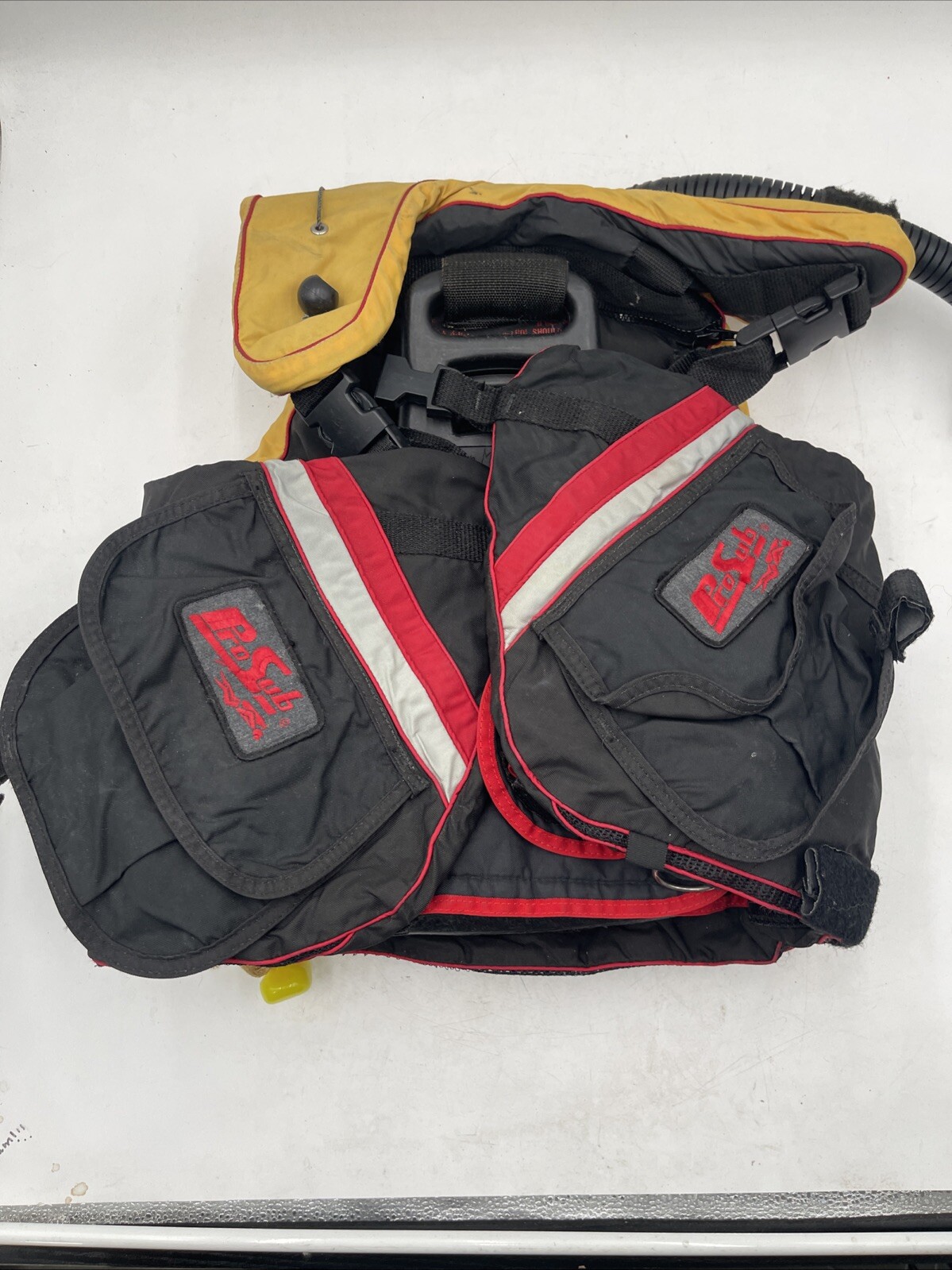 Pro Sub Scuba Diving Vest - Size Large - Yellow/Black/Red