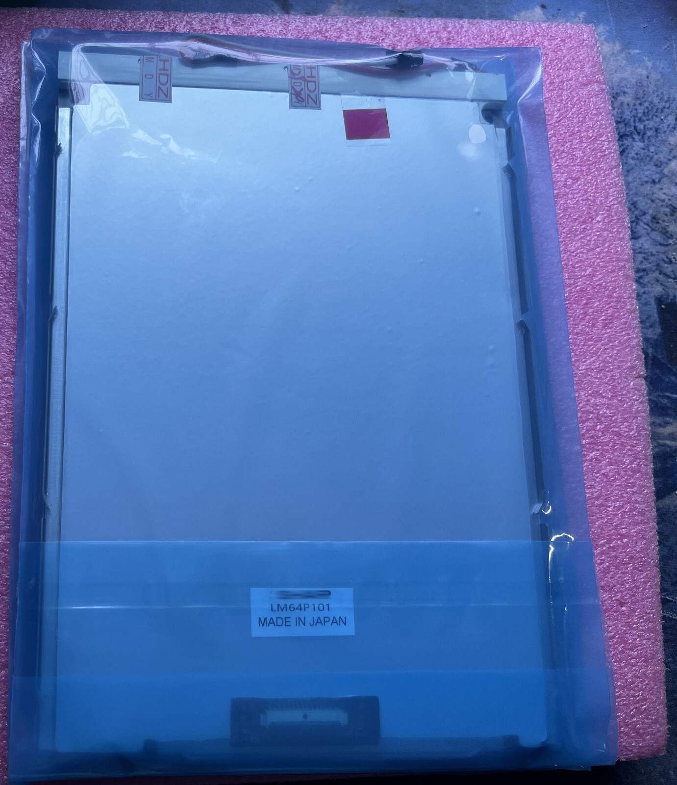 7.2-inch LM64P101 LCD display panel
