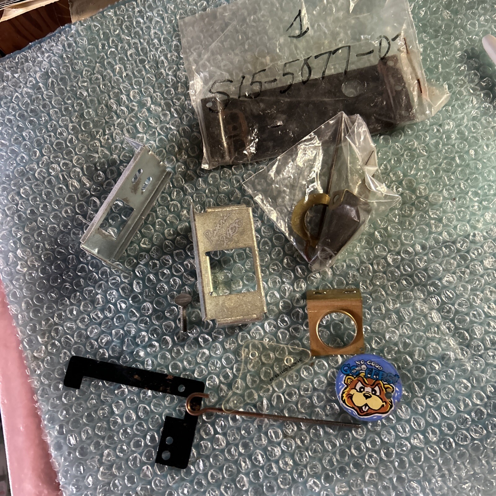 Data East Bally Sega Williams? Parts Lot  Pinball Machine If15