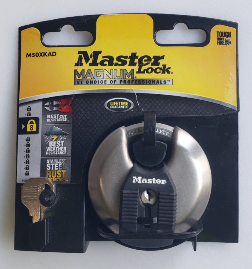 Master Lock Magnum M50XKAD Tough‑Cut Shrouded Disc Padlock – New Sealed