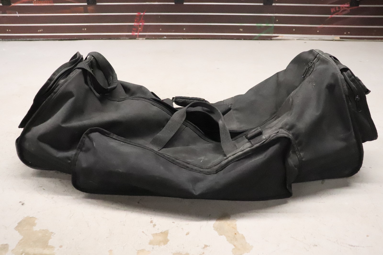 Kaces 36" Rolling Hardware Bag