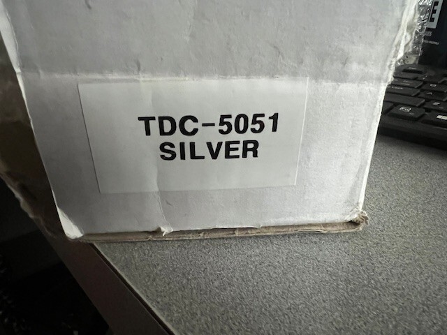 TDC 5051 SILVER (ALUM CLOSER) CAST IRON DOOR CLOSER