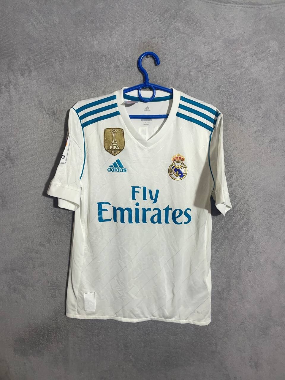Real Madrid Jersey Home football shirt 2017 - 2018 Adidas Young Size L 13-14YRS