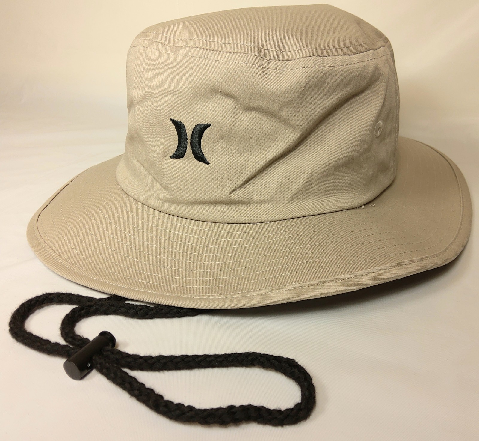 Hurley High Trail Boone Visor Hat Cap Beige