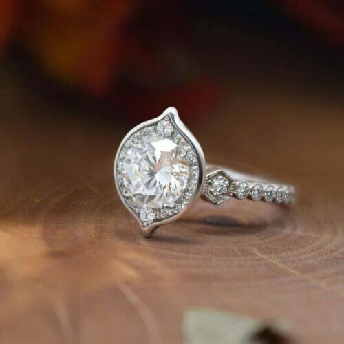 3.50 Ct Round Cut White Diamond Lab-Created Wedding Ring 925 Sterling Silver