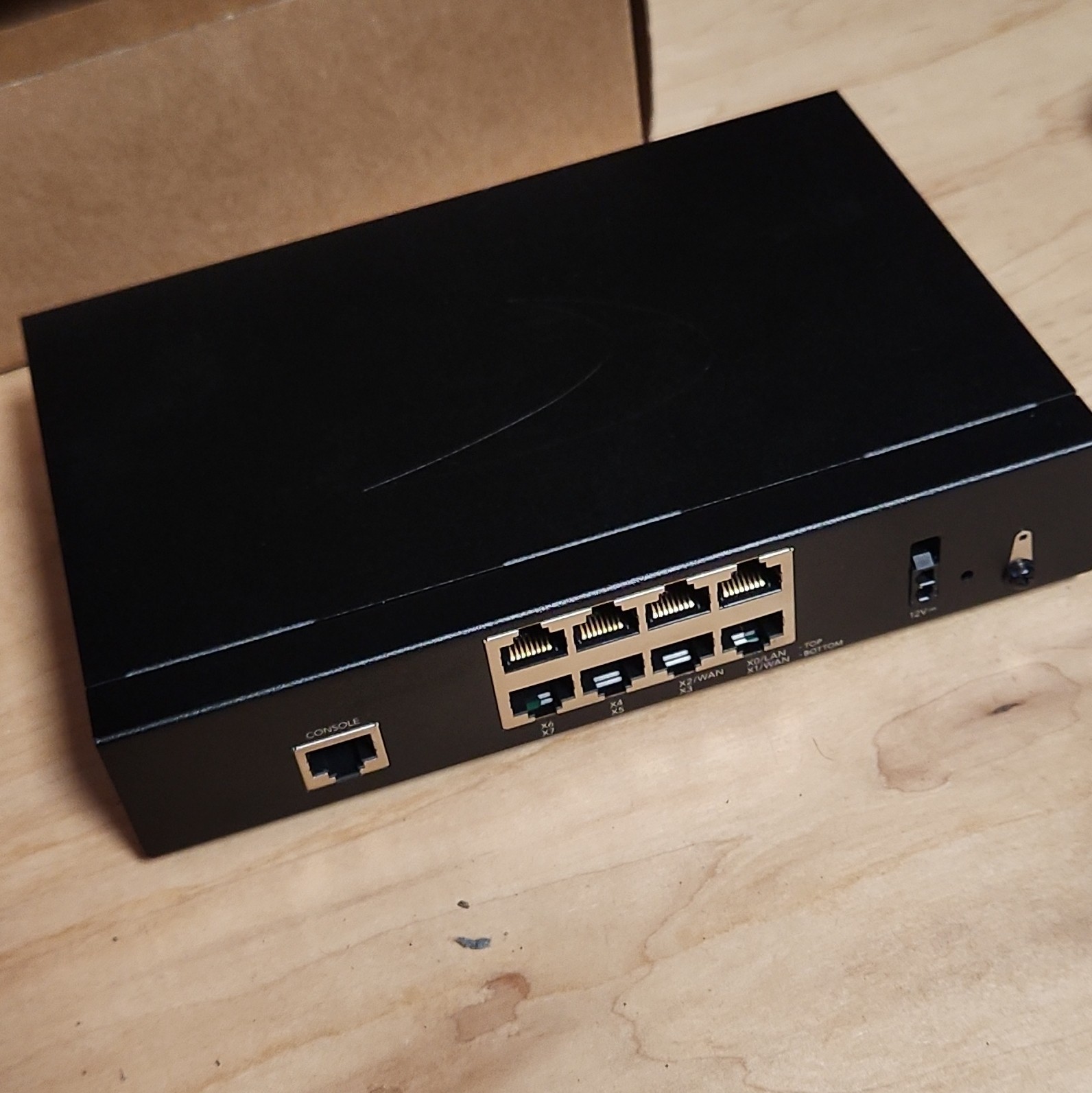 SonicWALL TZ370 Network Security Firewall Appliance Physical Format 01-SSC-0030