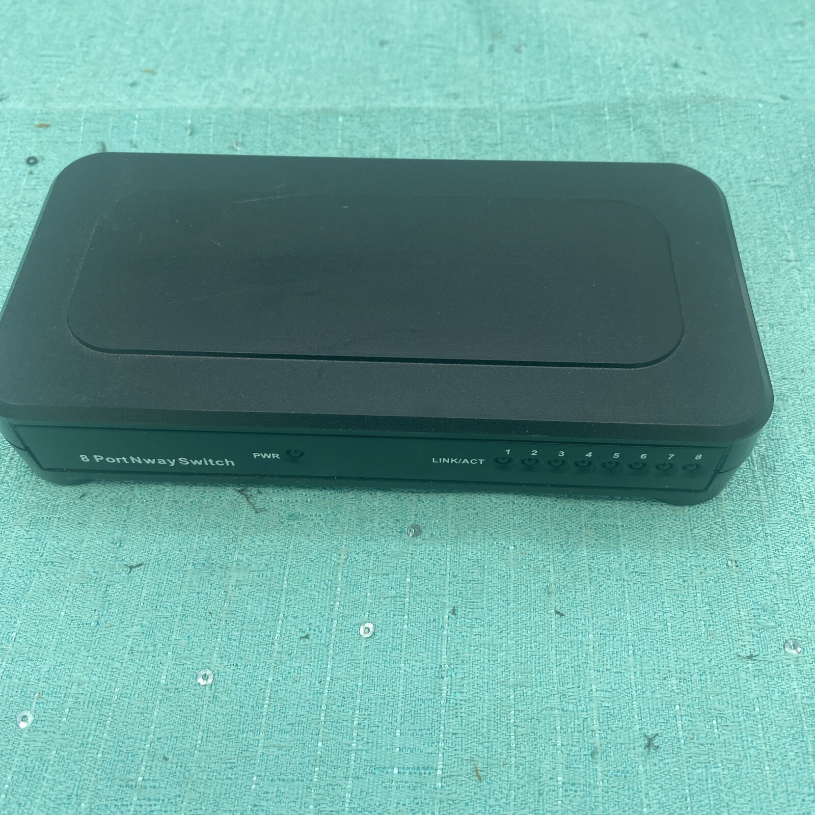 Encore 8 Port NWay Switch Model See Picture