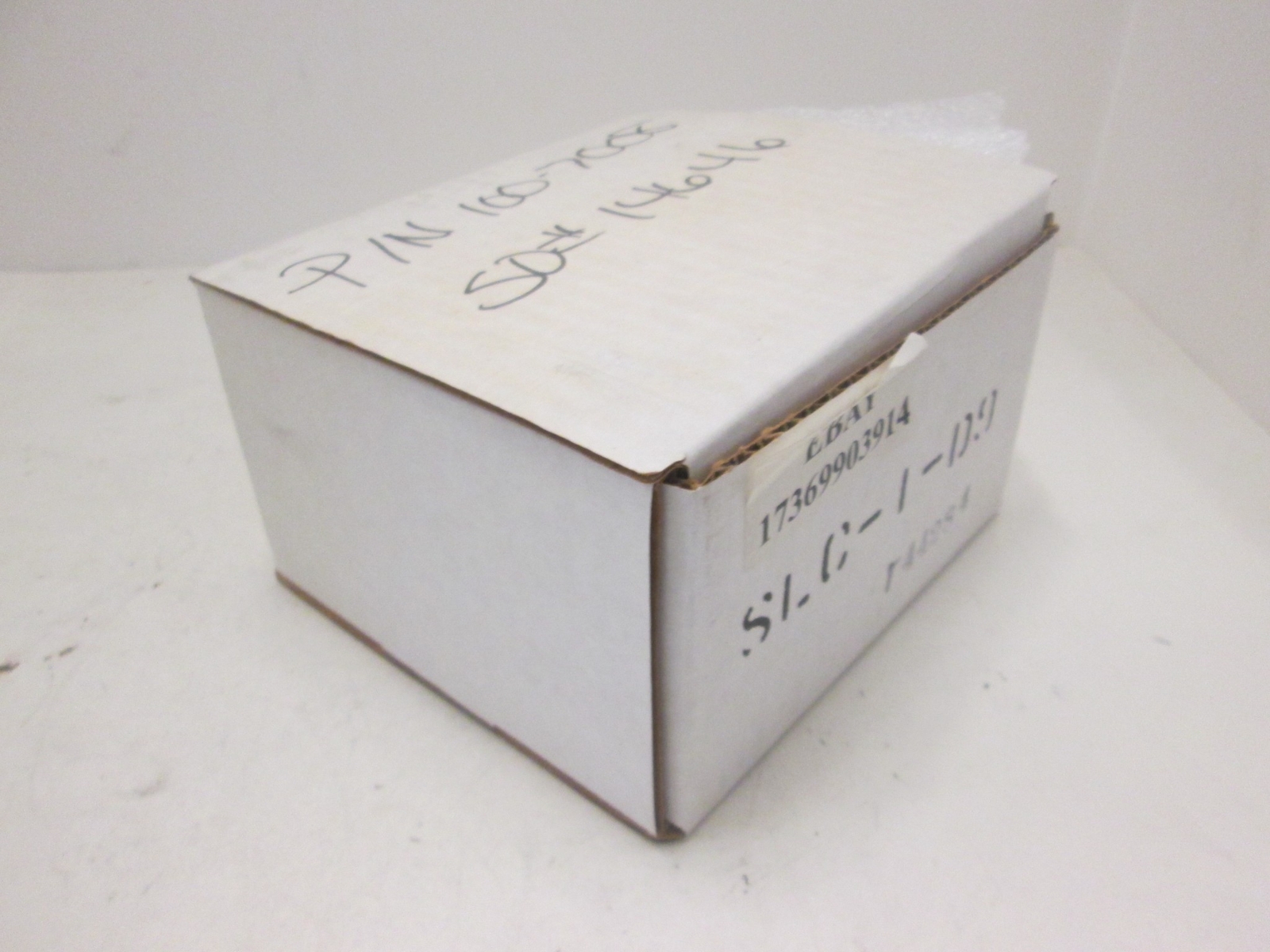 LUFRAN INC, SLC-1-D-9 , SENSOR, HI LEVEL 90DEG,10-40VOLT DC, New