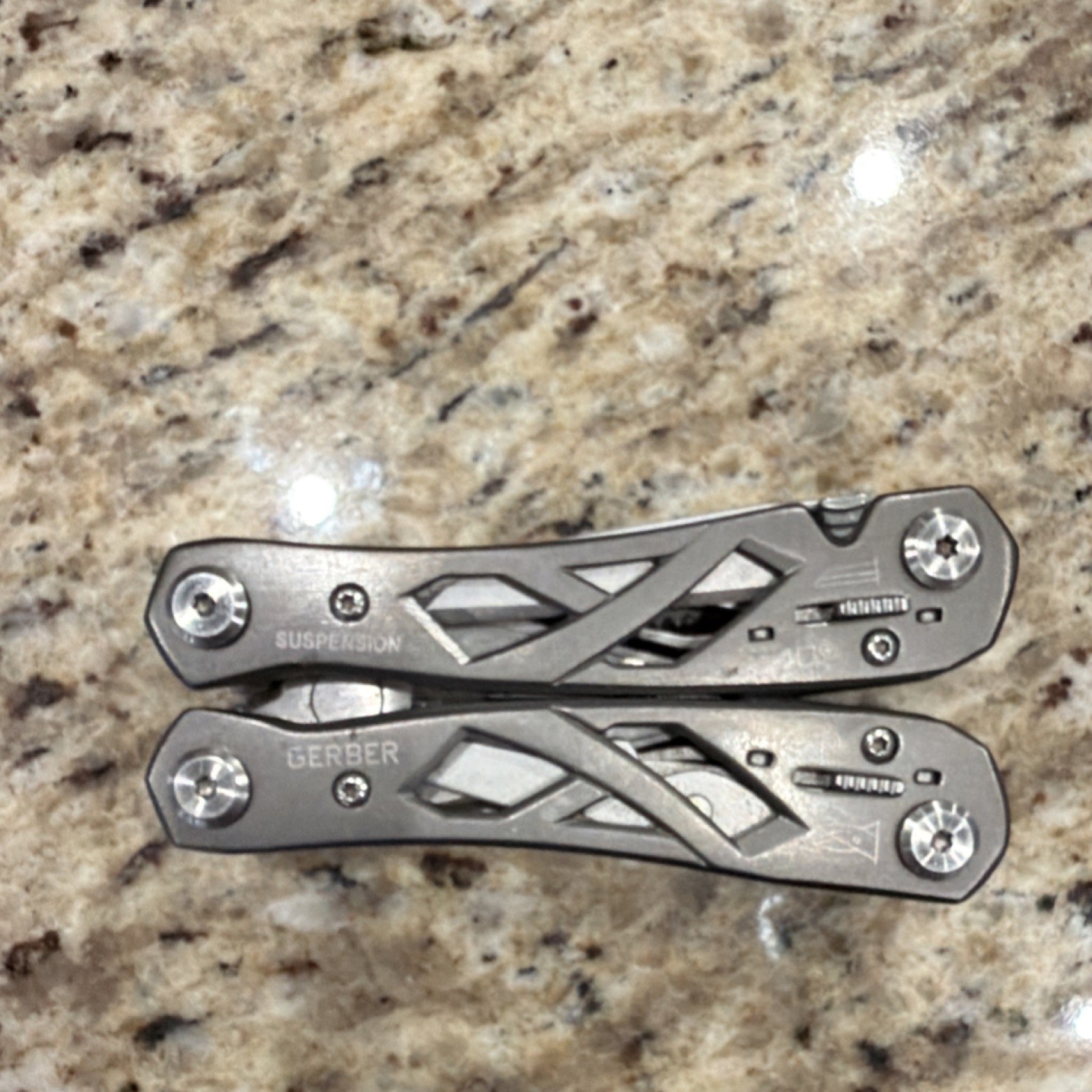 Gerber Suspension Multi-Tool Metal Blade & Handle Pliers Fold-Out Tools
