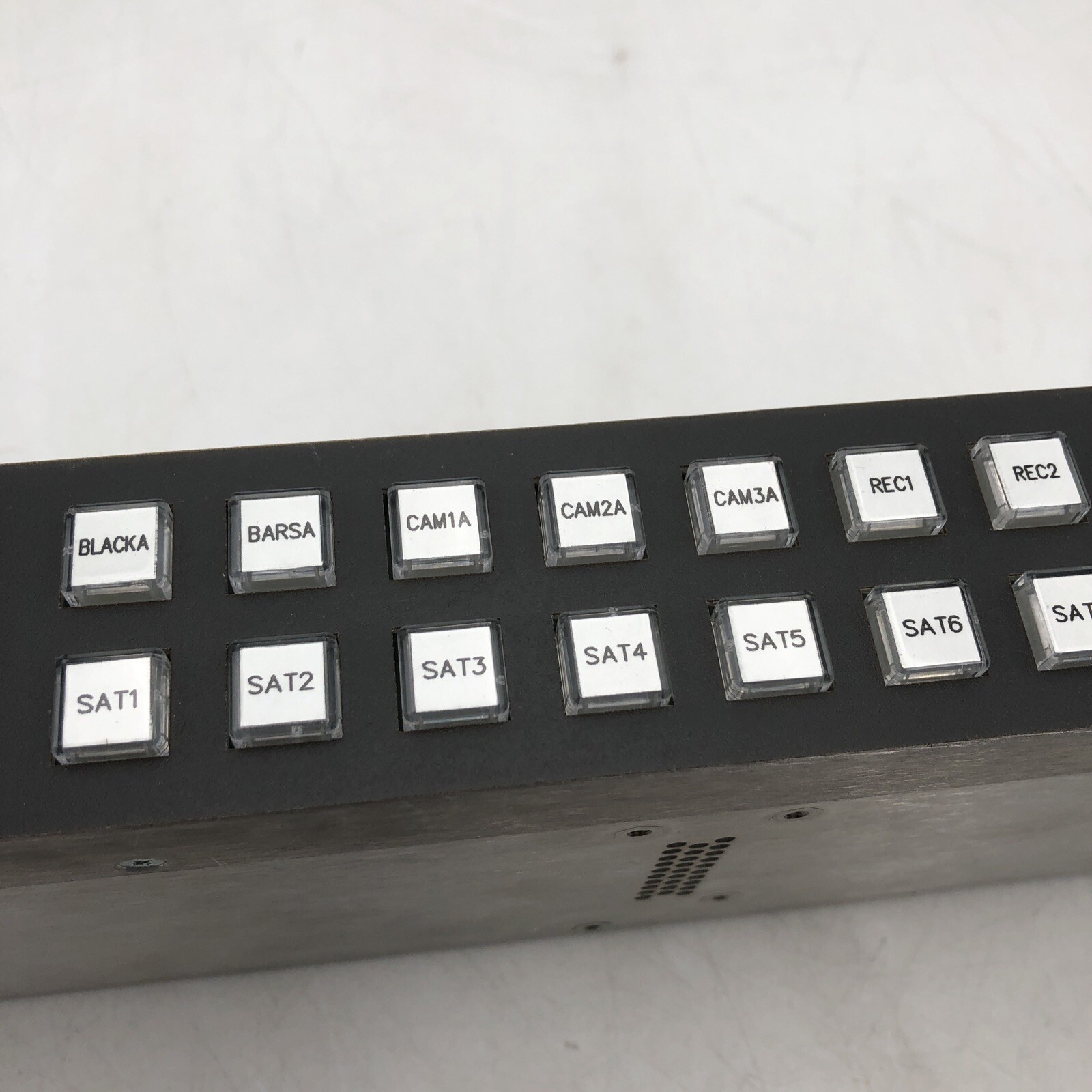 USED Grass Valley - Encore BPS Control Panel POWERS ON AS IS READ D