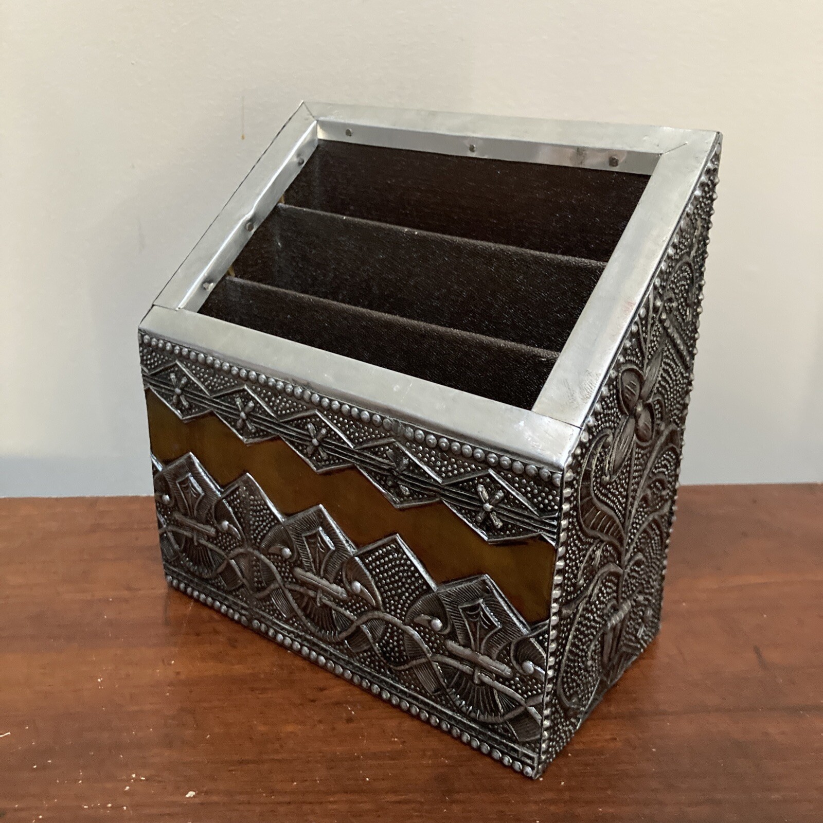 Art Nouveau Organizer Home Décor Hammered Tin & Copper Desk Letter Bill Caddy