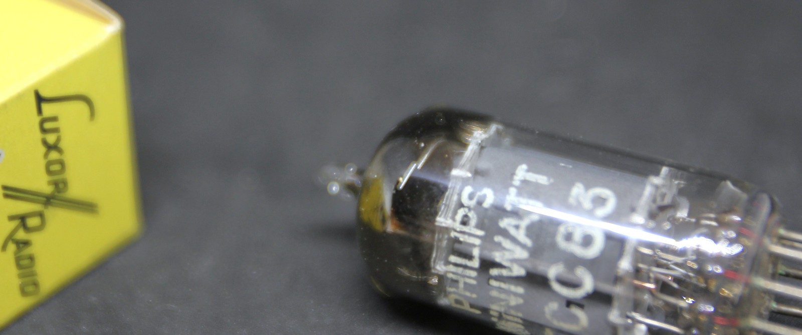 Philips ECC83 1957 Foiled D-Getter
