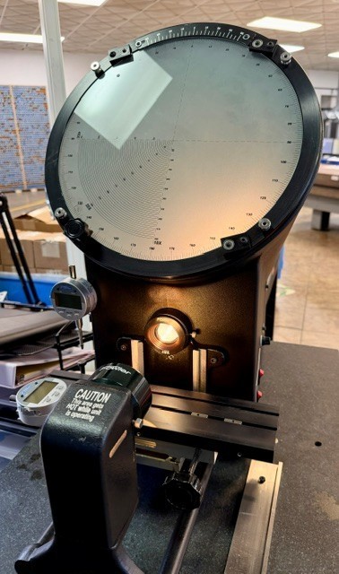 FOWLER 53-900-000 12" Optical Comparator Excellent Condition, Everything Works