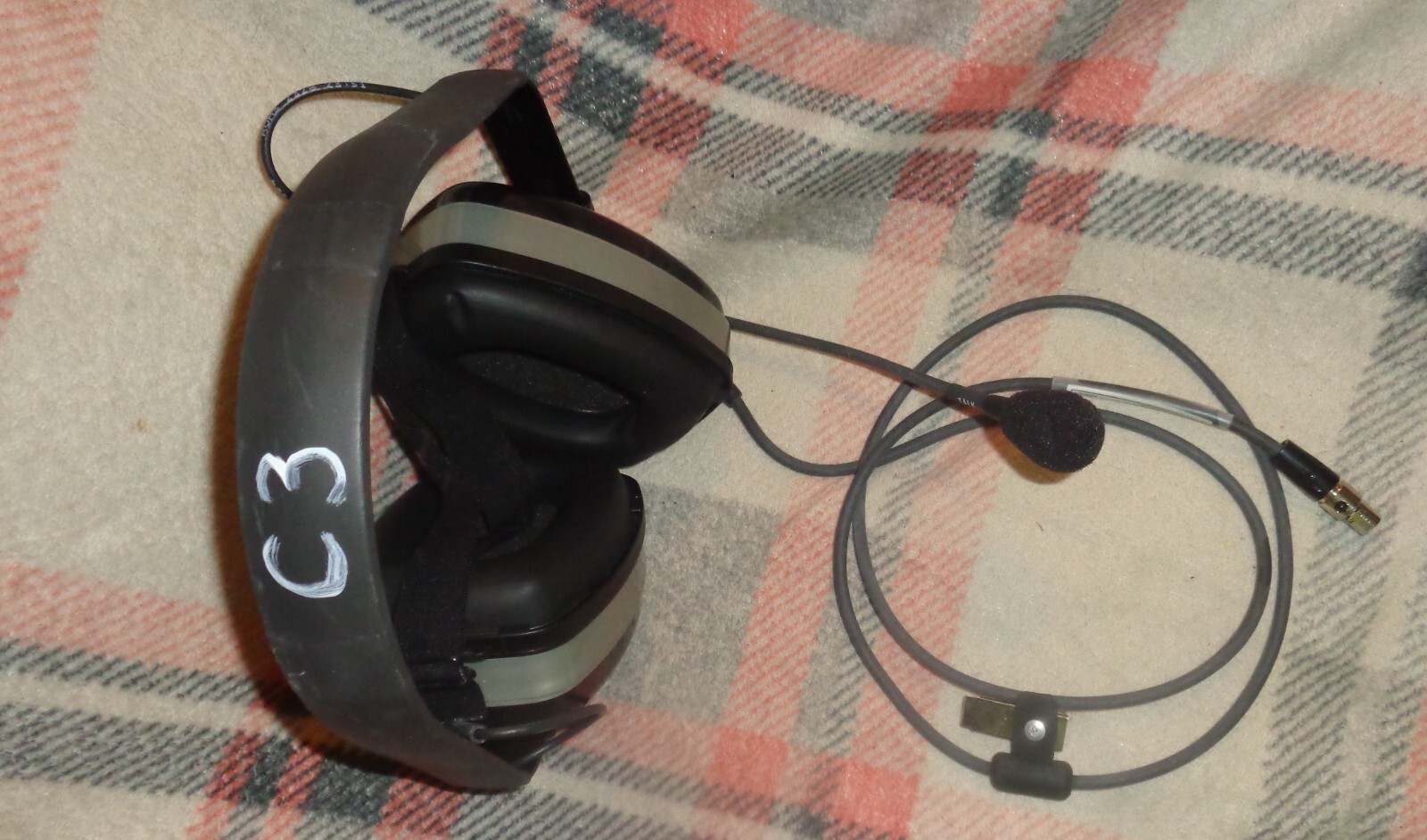 communications applied technology headset v3