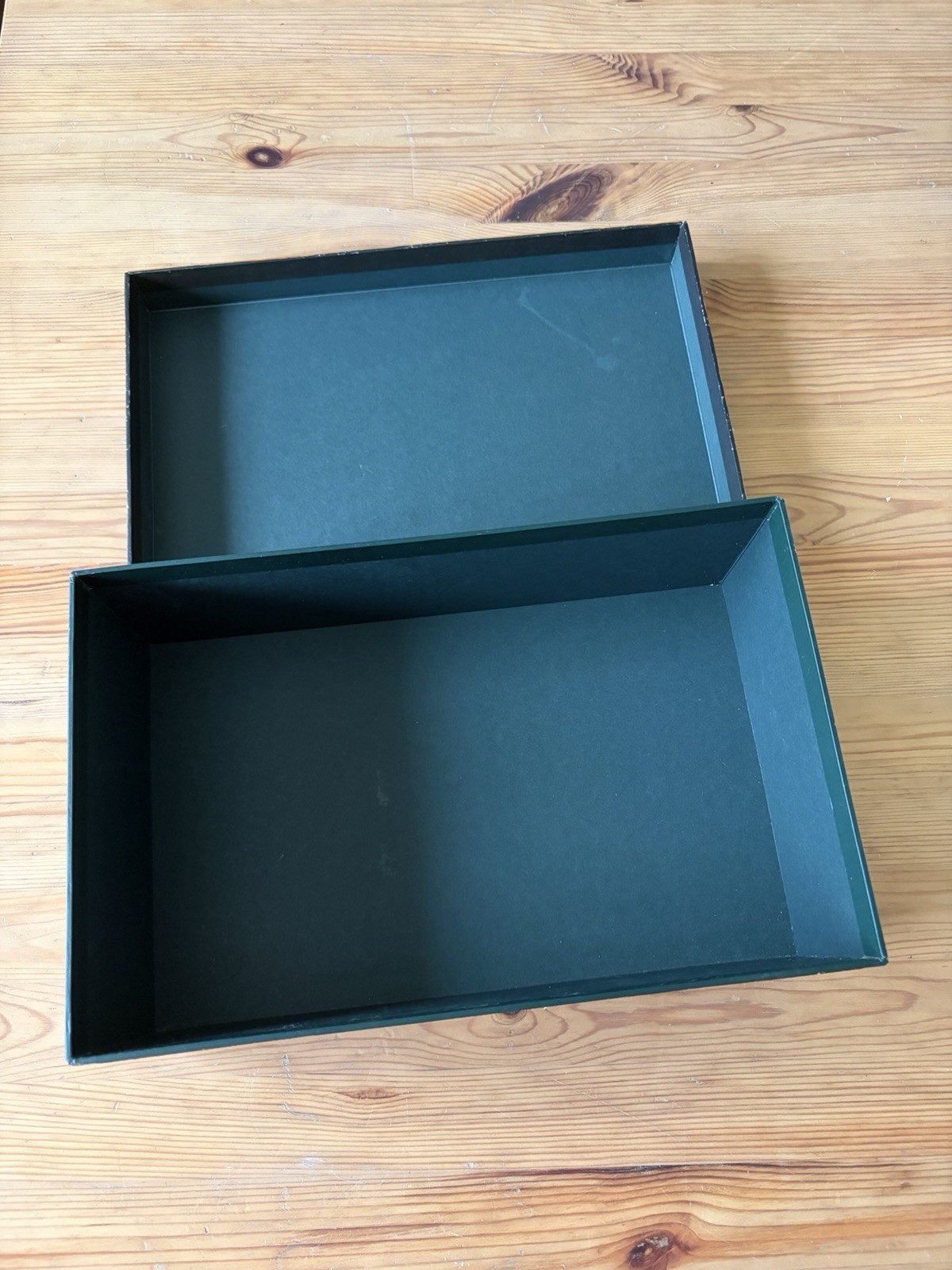 Bobs Primitive Boxes Rooster Holiday Susan Winget 8” X 12” X 4”