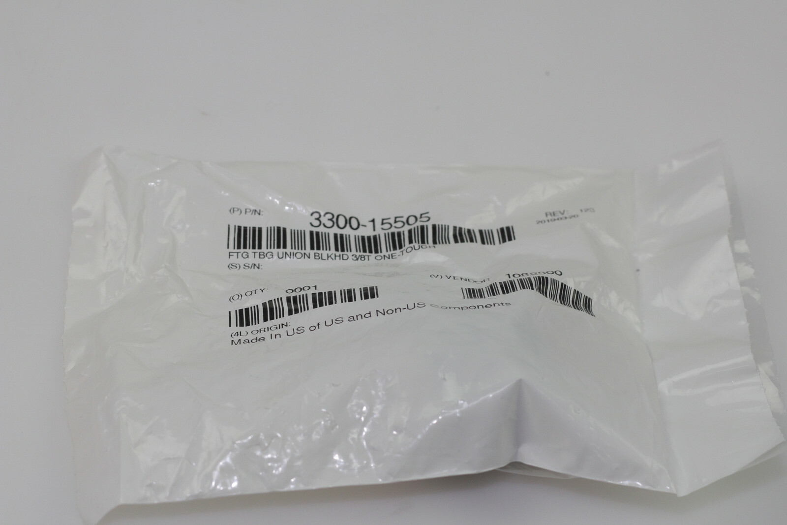 LOT OF 5 APPLIED 3300-15221 FTG TGB UNION BLKHD 3/8T ONE-TOUCH NICKE