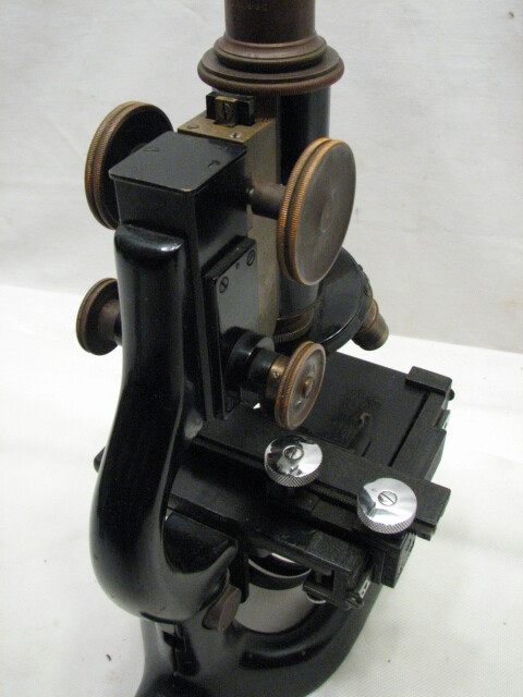 Vintage Bausch &Lomb Optical Microscope/Case Oil 97X Objective Compound Stage B