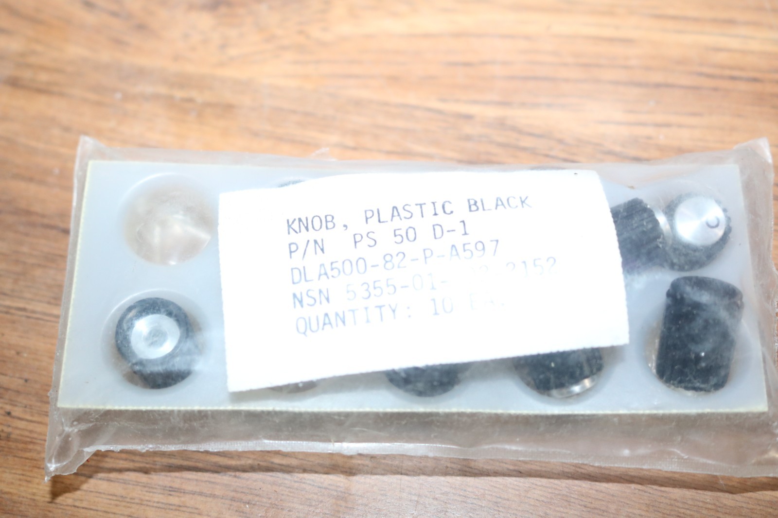 QTY 5 NOS Watkins Johnson receiver black + Alum. knob PS50D1 1/8 shaft WJ-8718