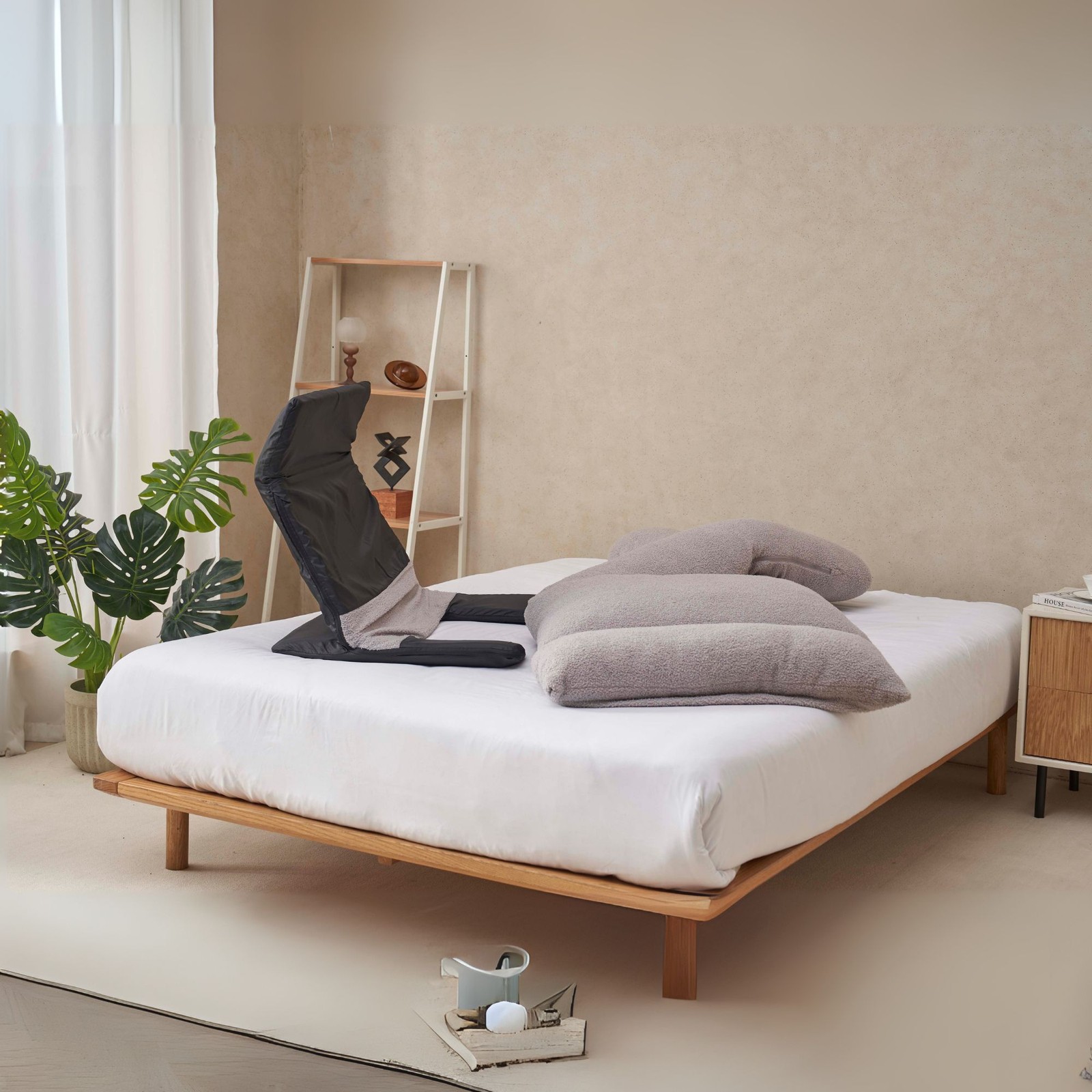 Adjustable head and waist,U-shaped full-body recliner for sleeping,reading and