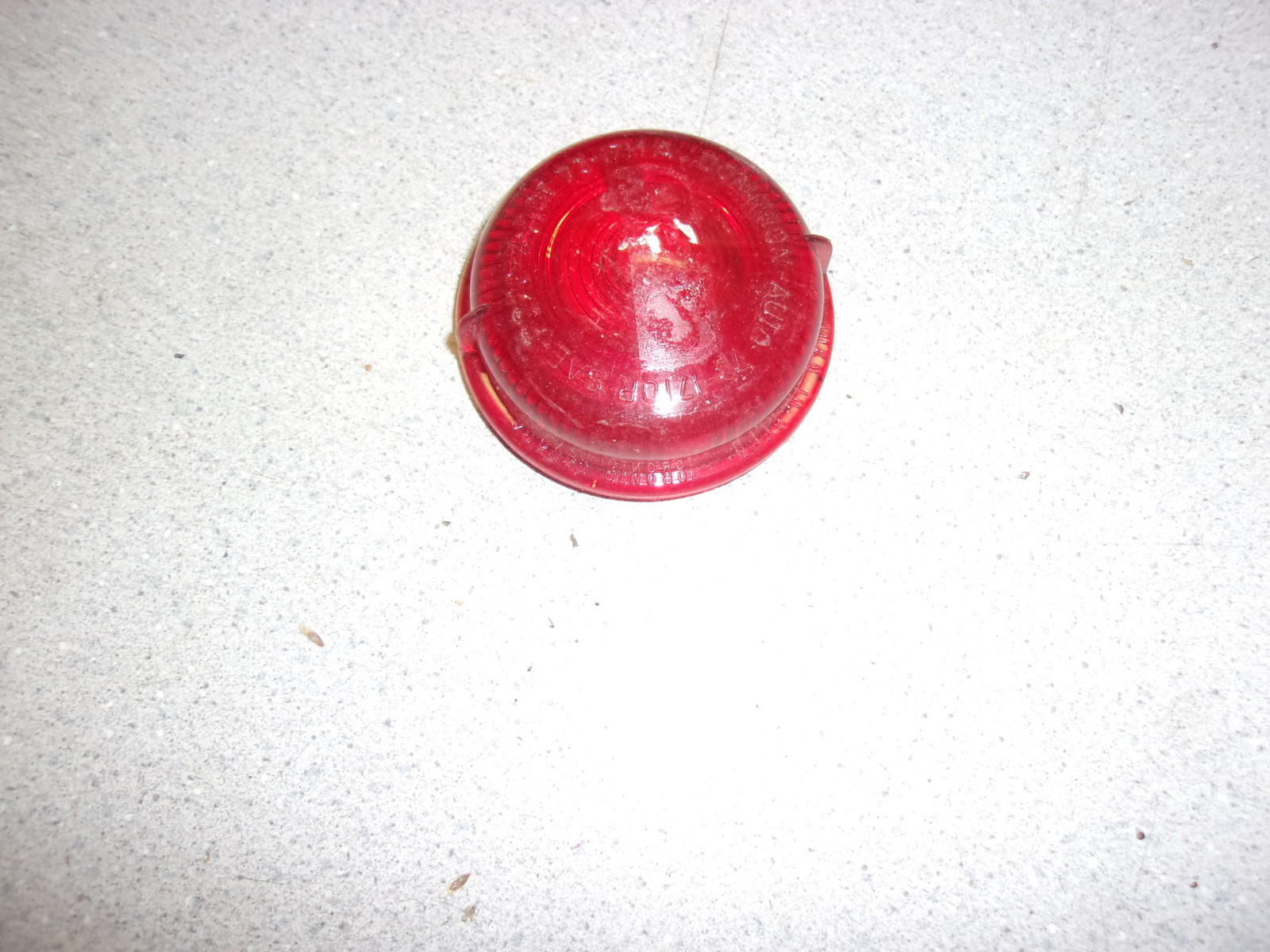 Dominion Auto 73-1710R Round Red Tail Brake Stop lens *FREE SHIPPING*