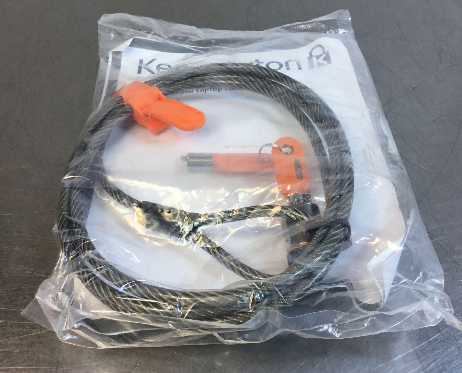 Kensington 0D2507  MicroSaver Keyed Laptop Security Cable Lock With 2 Keys 3D-24