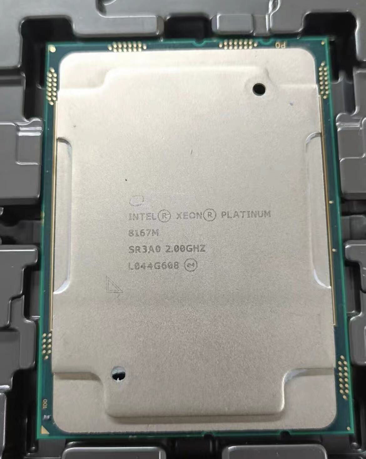 Intel Xeon Platinum 8167M 26C/52T 2.0GHz 165W SR3A0 LGA3647 CPU processor