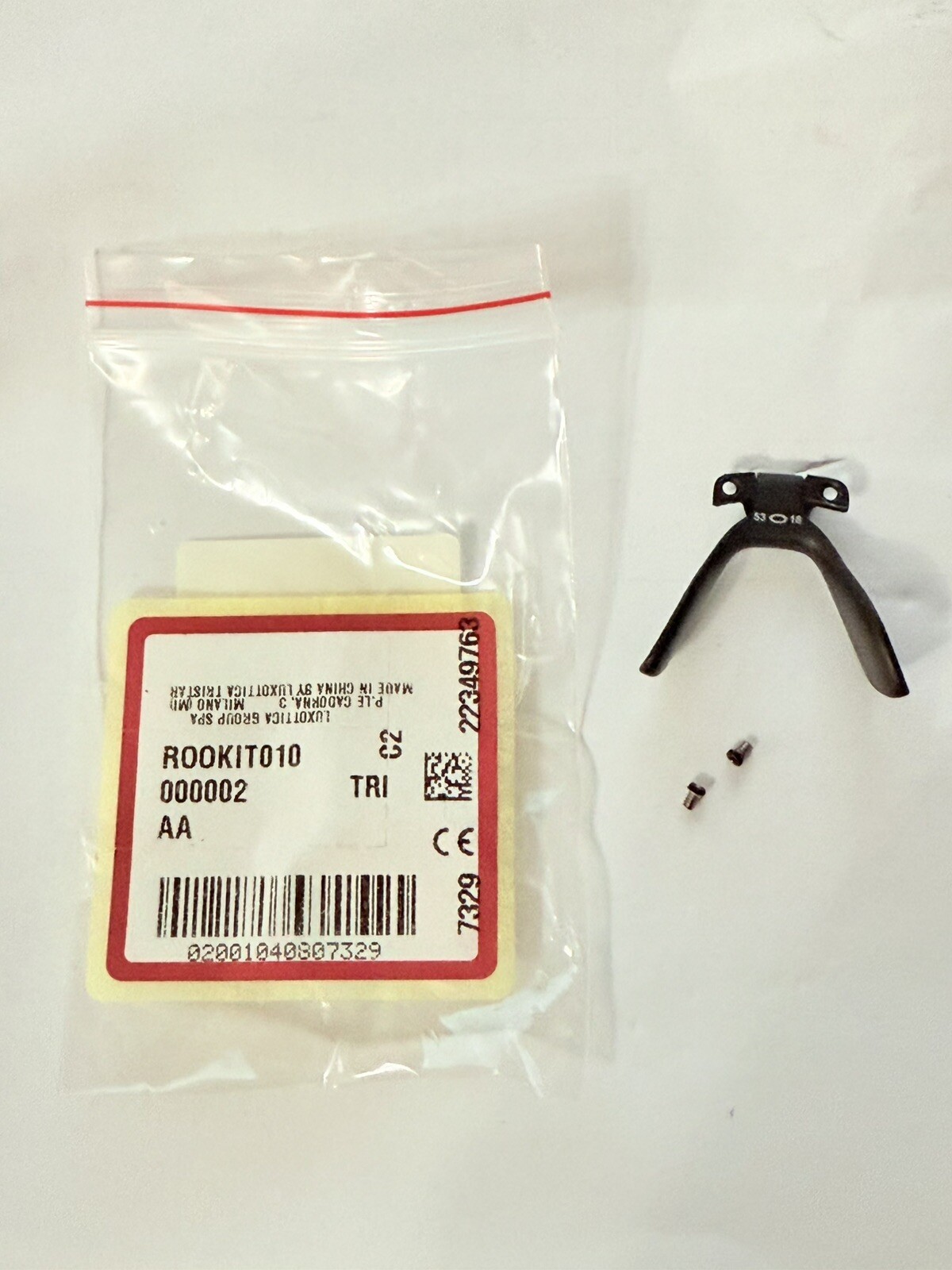 OAKLEY CROSSLINK SWITCH OX3128 EYEGLASSES REPLACEMENT BLACK NOSE PAD W/ SCREWS