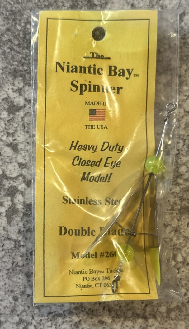 Rare Niantic Bay Spinner Double Blade Yellow Model #260